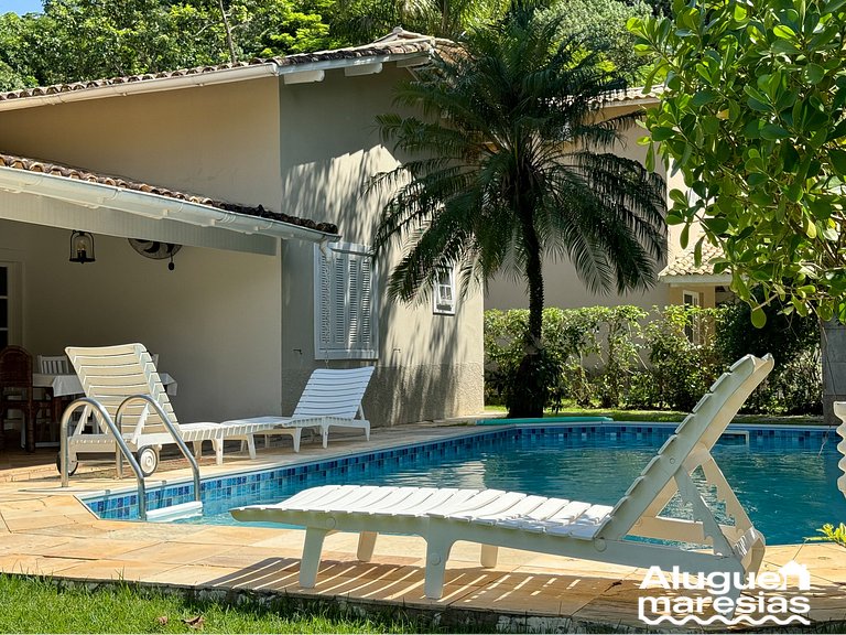 Casa con piscina privada a 150m de la playa de Pauba