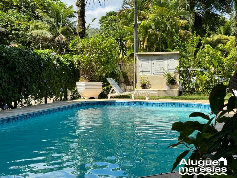 Casa con piscina privada a 150m de la playa de Pauba