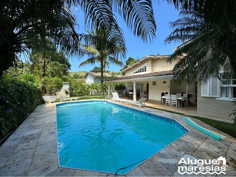 Casa con piscina privada a 150m de la playa de Pauba