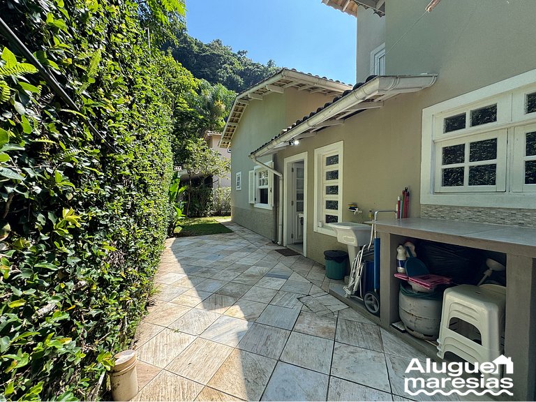 Casa con piscina privada a 150m de la playa de Pauba