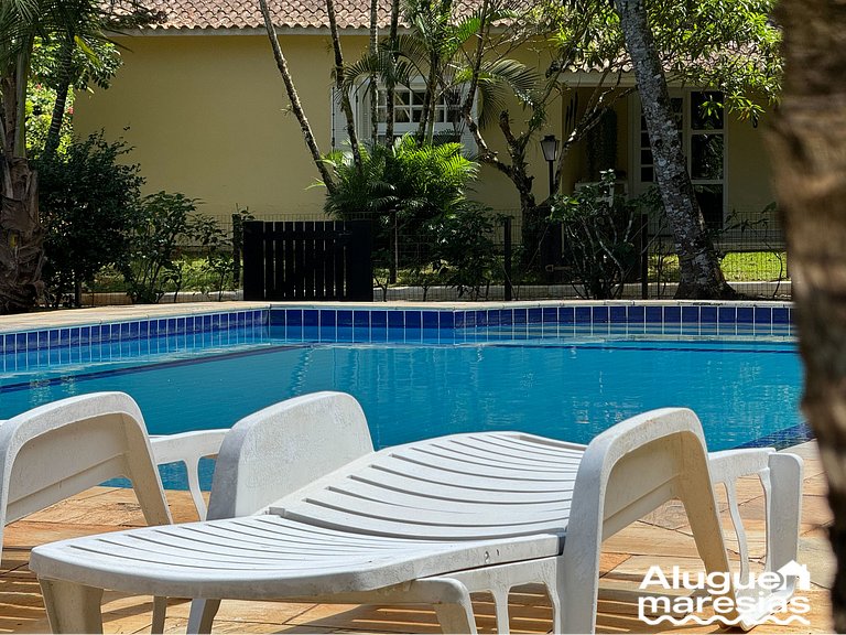 House with Private Pool 150m from Pauba Beach