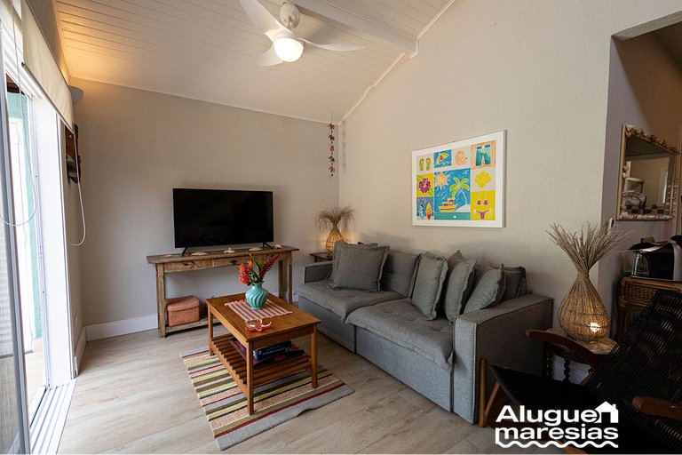 Charming and Modern House - Prime Location