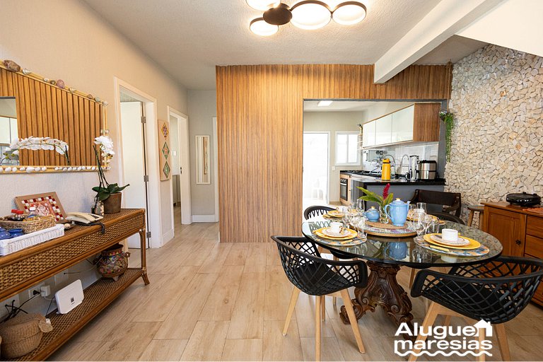 Charming and Modern House - Prime Location