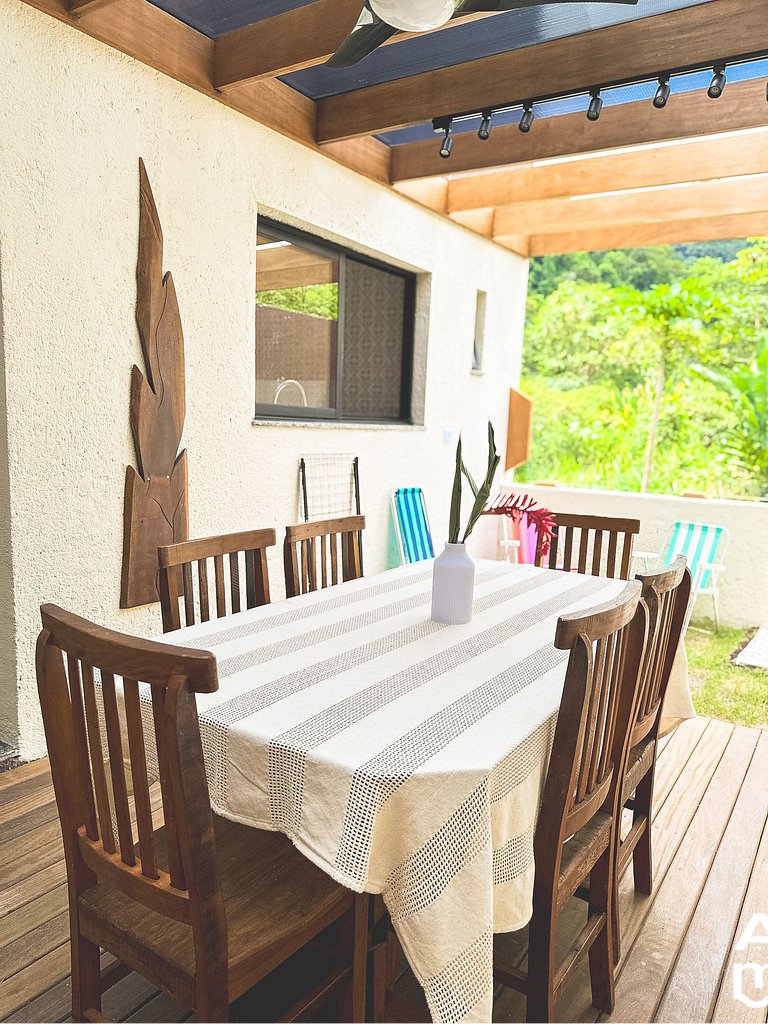 Piscina | Aire acondicionado | Ropa de cama