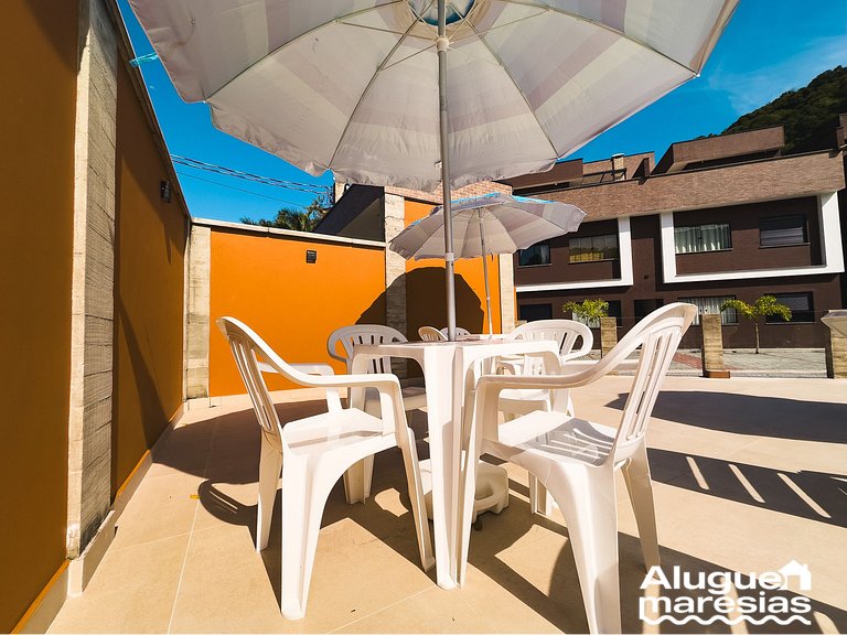 Piscina | Aire acondicionado | Ropa de cama