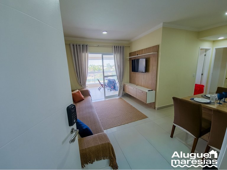 A 250m del mar, piscina y ropa de cama.