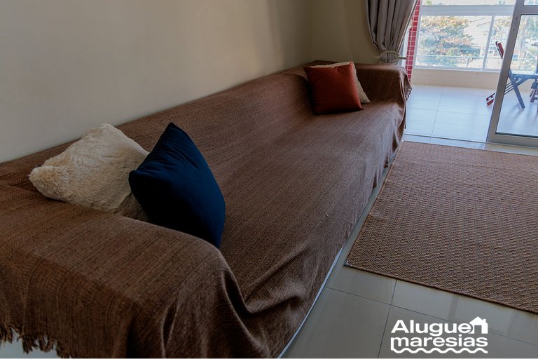 250m from the sea, swimming pool and bed linen