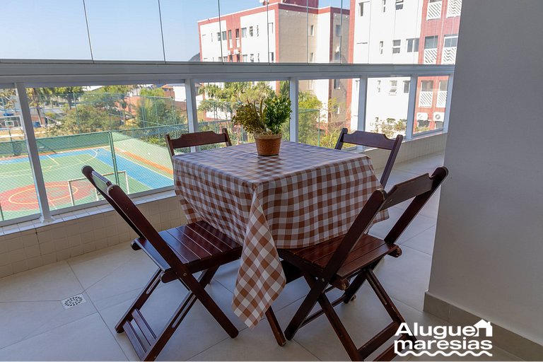 250m from the sea, swimming pool and bed linen