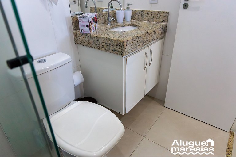 250m from the sea, swimming pool and bed linen
