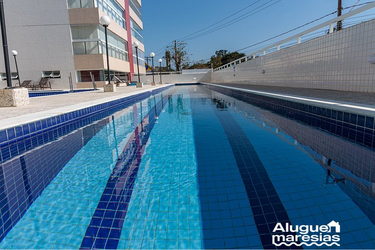 A 250m del mar, piscina y ropa de cama.