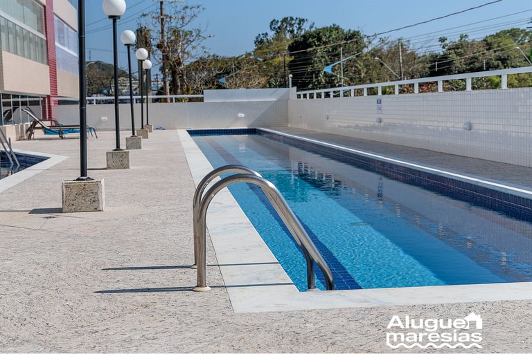 250m from the sea, swimming pool and bed linen
